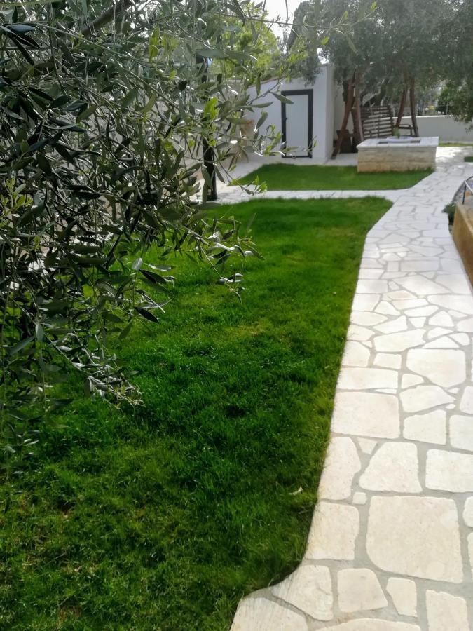פורץ Apartmani Villa Otilija מראה חיצוני תמונה