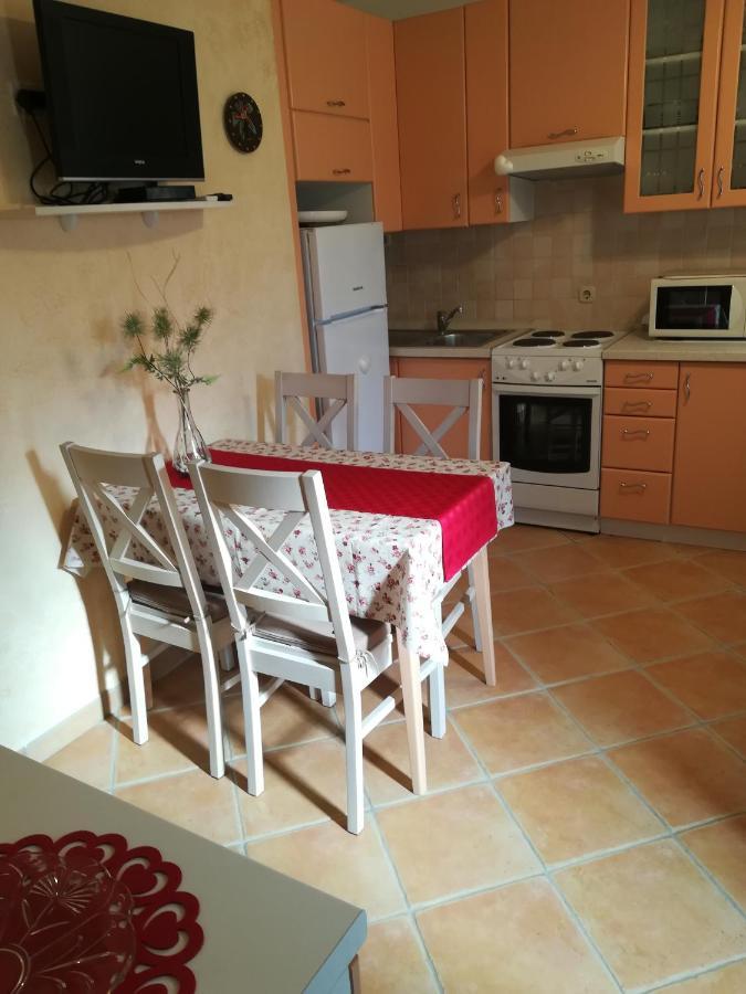 פורץ Apartmani Villa Otilija מראה חיצוני תמונה