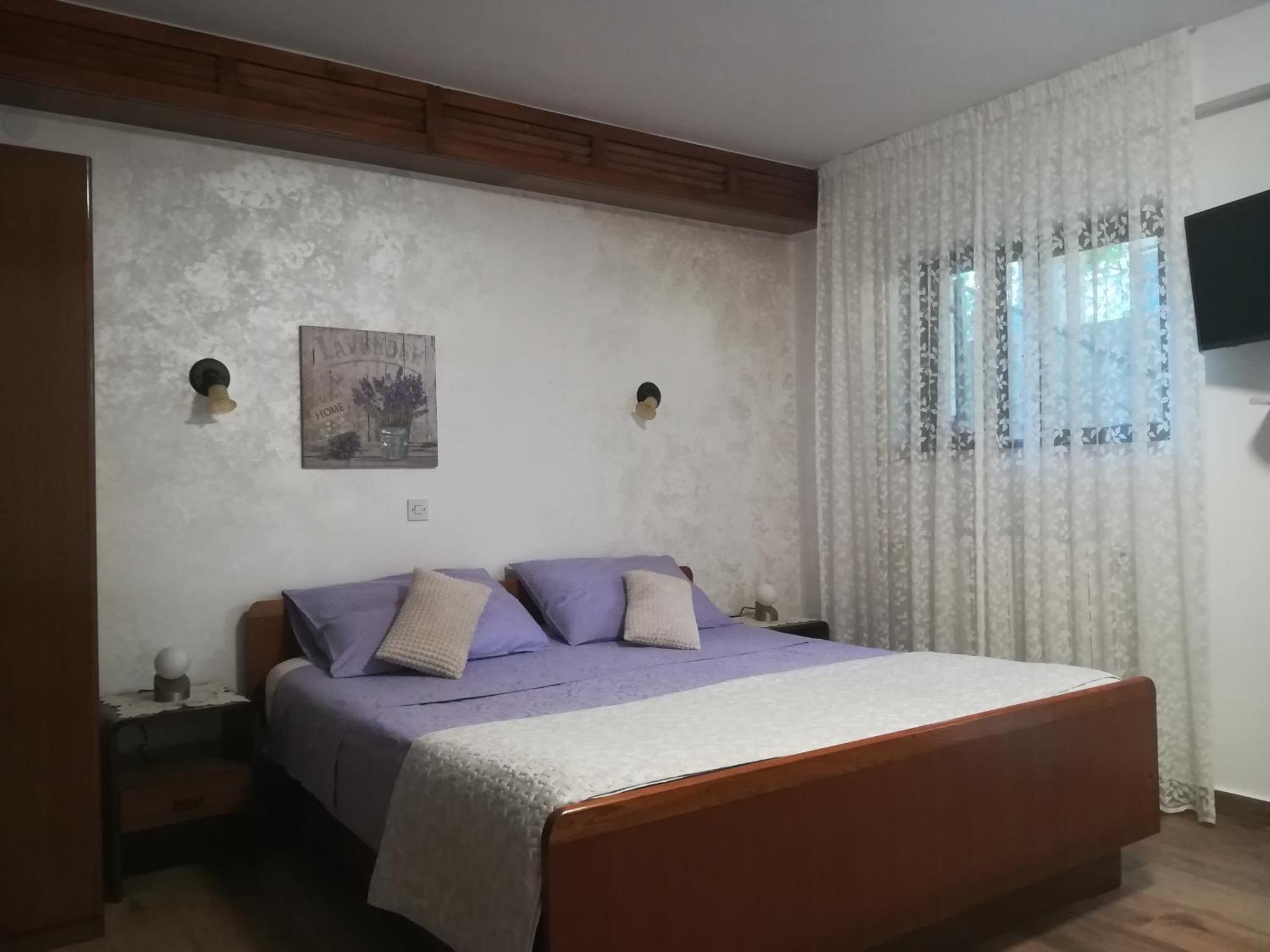 פורץ Apartmani Villa Otilija מראה חיצוני תמונה