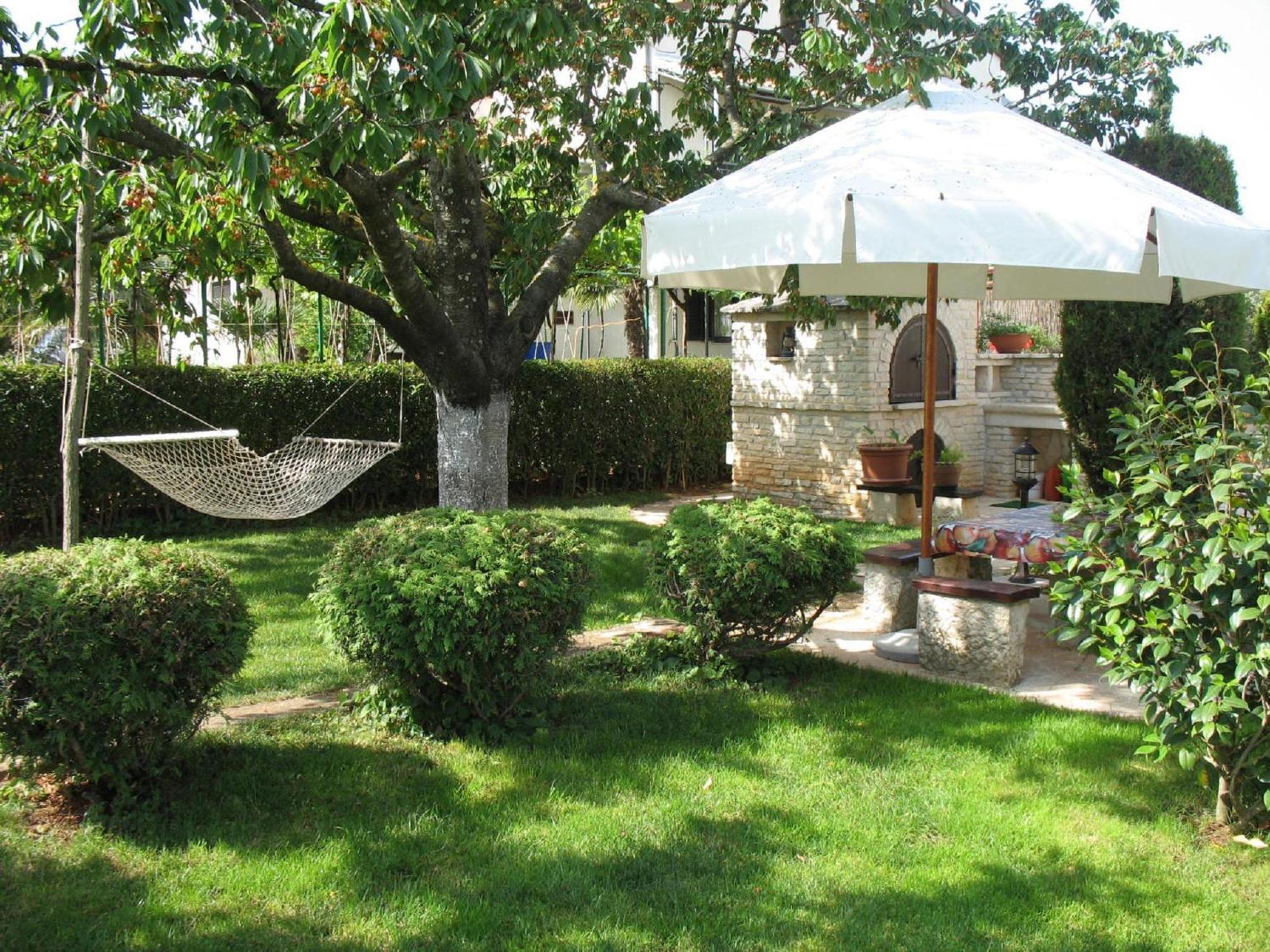 פורץ Apartmani Villa Otilija מראה חיצוני תמונה