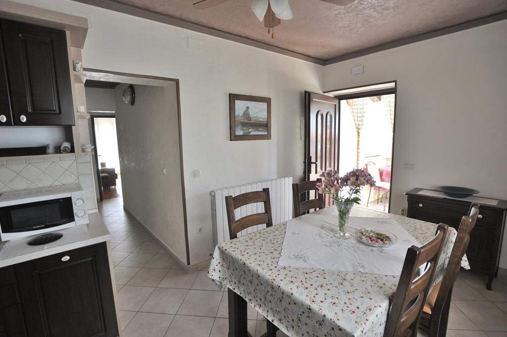 פורץ Apartmani Villa Otilija מראה חיצוני תמונה