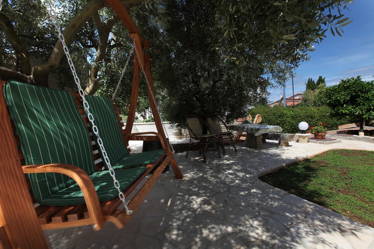 פורץ Apartmani Villa Otilija מראה חיצוני תמונה